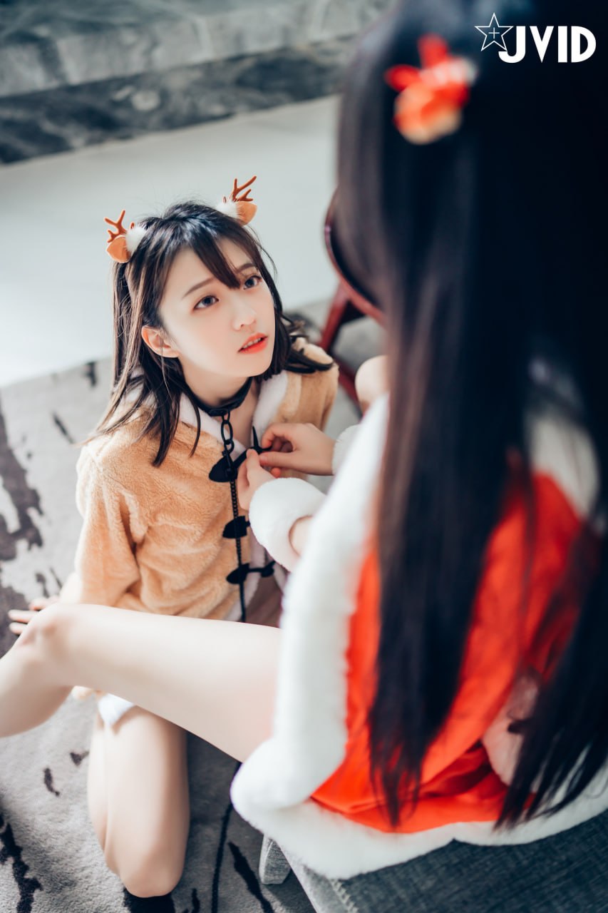 飘飘 妍妍 双飞 圣诞制服 1